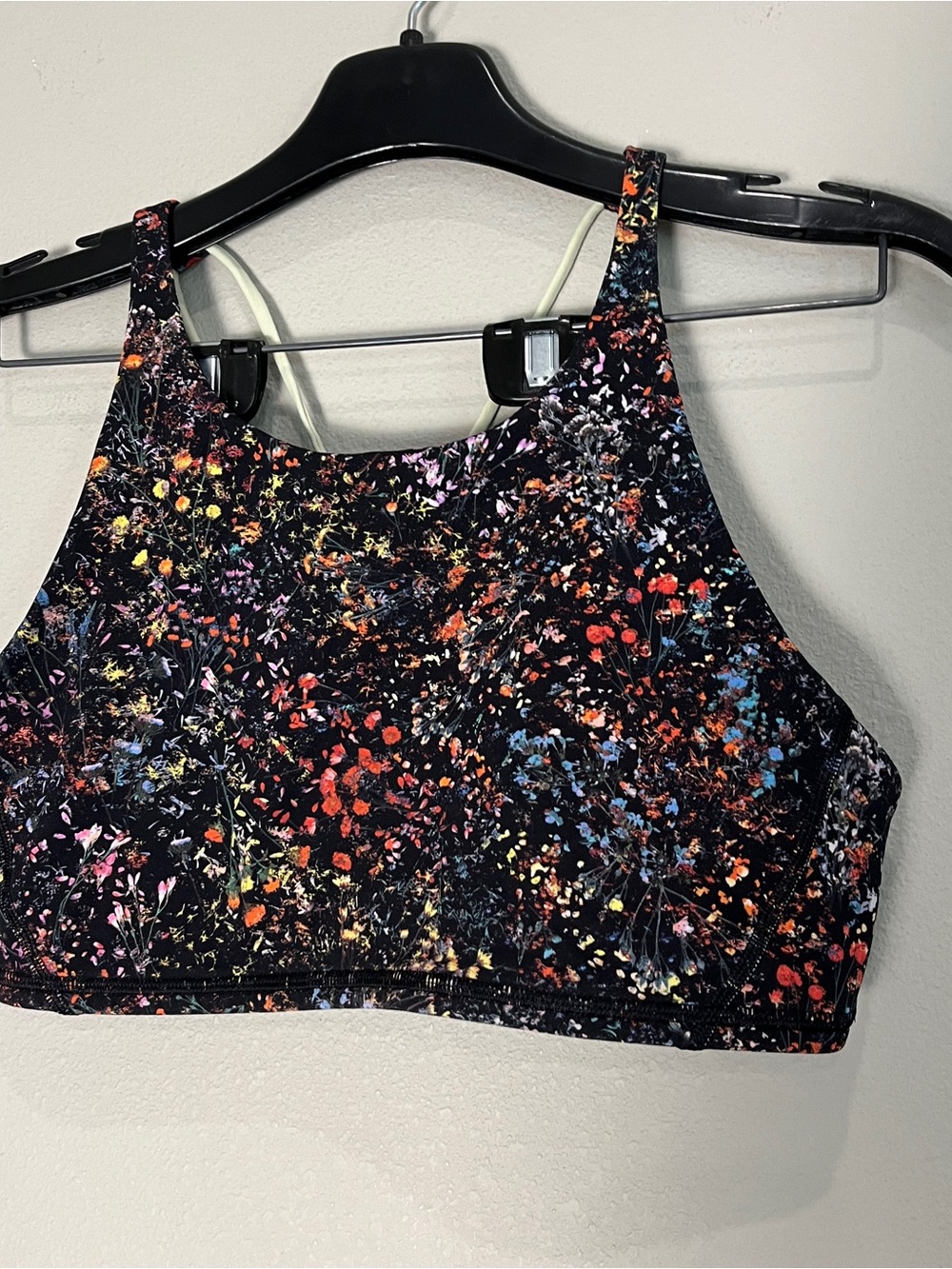 Lululemon free to be bra high neck flowerescent lemon ice size 10